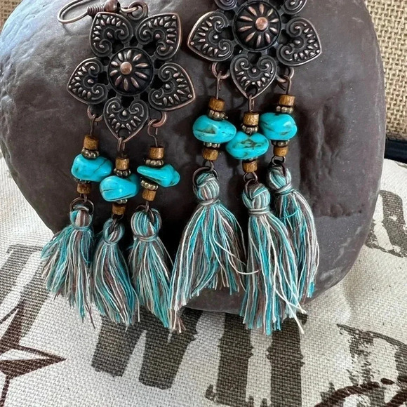 Earrings- floral bronze tassel dangle earring - Picture 3 of 4